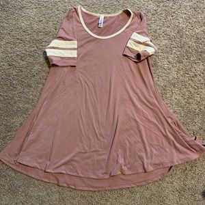 LulaRoe Perfect Tee
